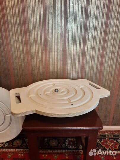 Балансировочная доска с лабиринтом