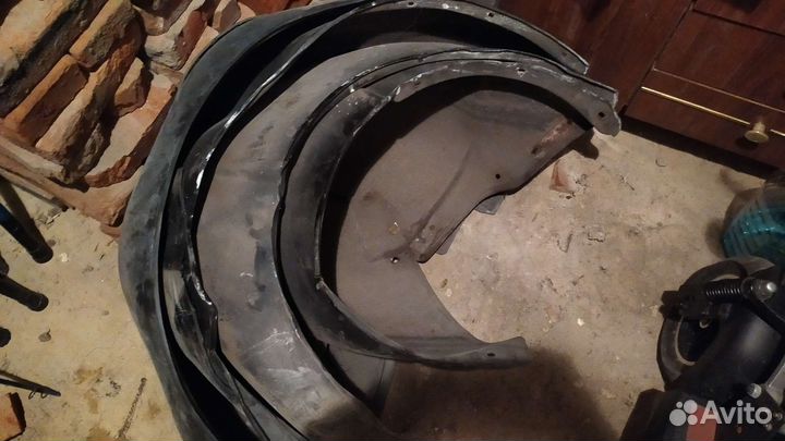 Подкрылки приору