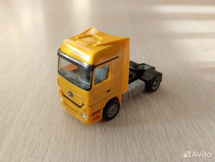 770) Тягач Mercedes Benz Actros LH ZM