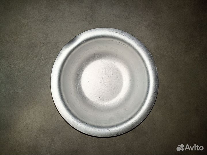 Миска алюминиевый новая