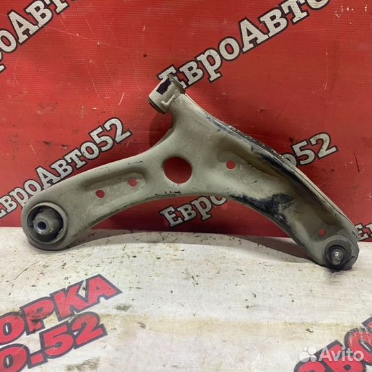 Рычаг подвески верхний передний правый Kia Rio 4