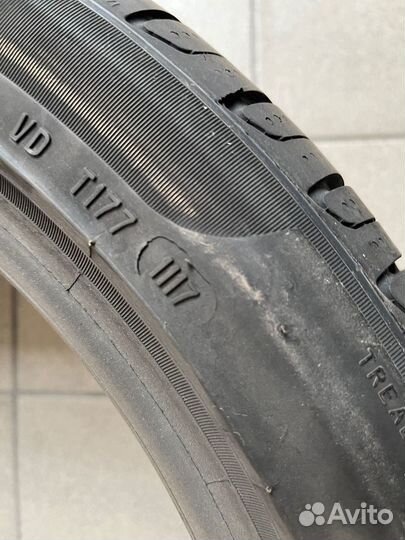 Pirelli Cinturato P7 245/40 R18 93Y