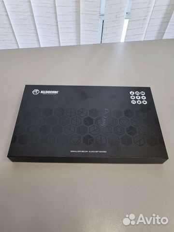 Планшет новый (10.4