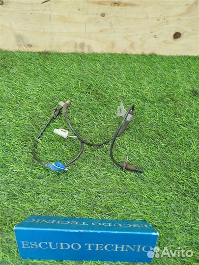 Датчик abs Suzuki Escudo TD54W J20A 2005