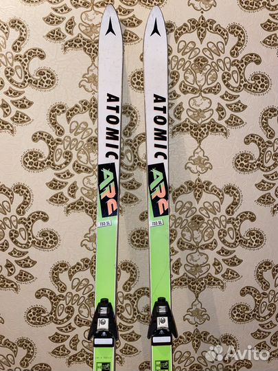 Горные лыжи atomic