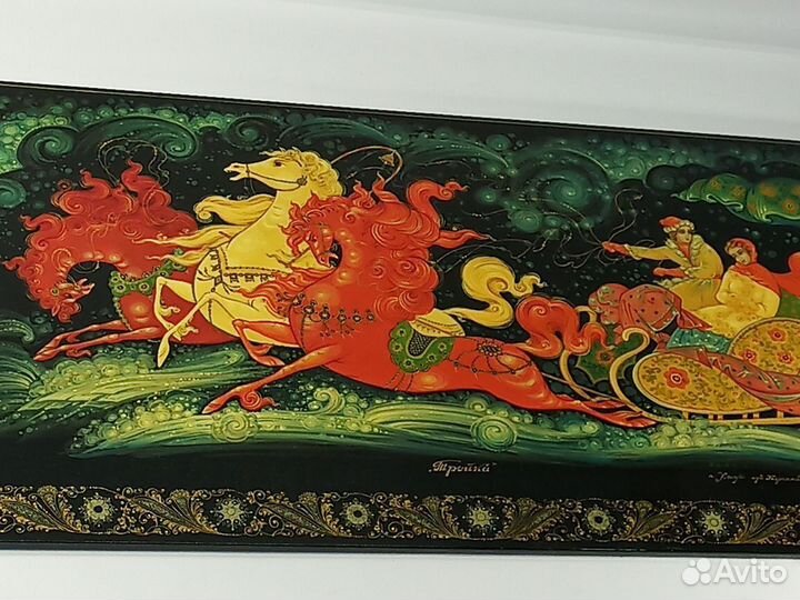 Панно Тройка Холуй Художник Кирсанова Л. Лак