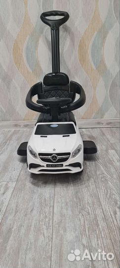 Детская машинка каталка mercedes с ручкой