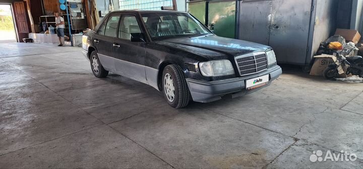 Mercedes-Benz E-класс, 1993
