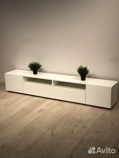 Тумба под тв белая
