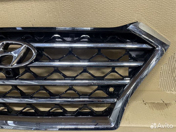Решетка радиатора Hyundai Tucson 3 рестайлинг