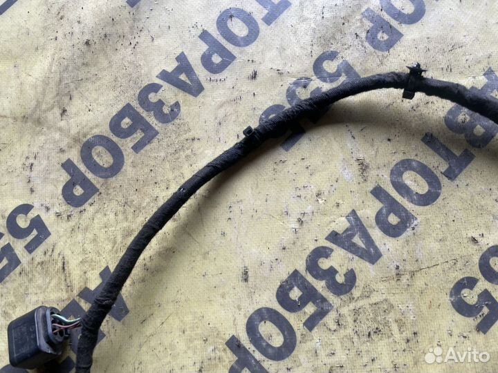 Проводка двери передней левой BMW X1 E84