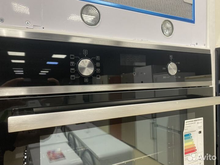 Электрический духовой шкаф Electrolux OEF5C50X