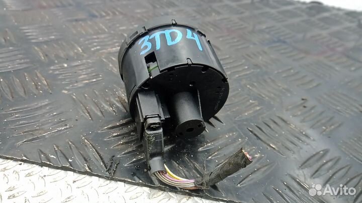 Переключатель света volkswagen passat B6 2008