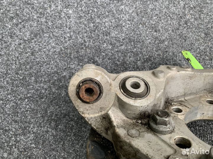 Кулак задний правый Infiniti FX 2 (S51) 2010