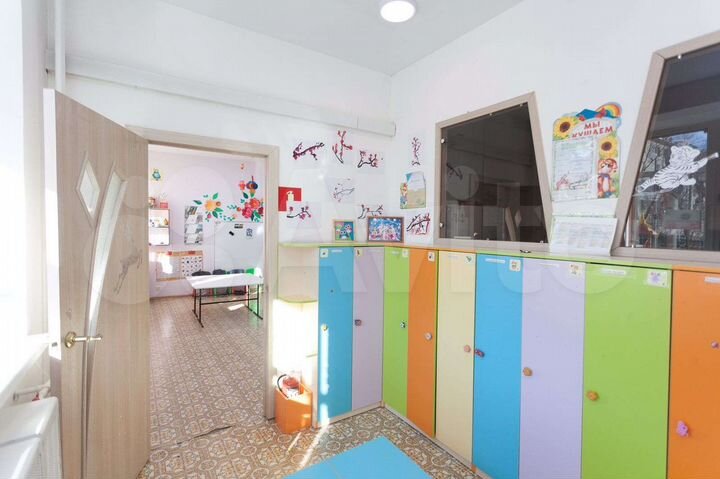 4-к. квартира, 126 м², 1/9 эт.