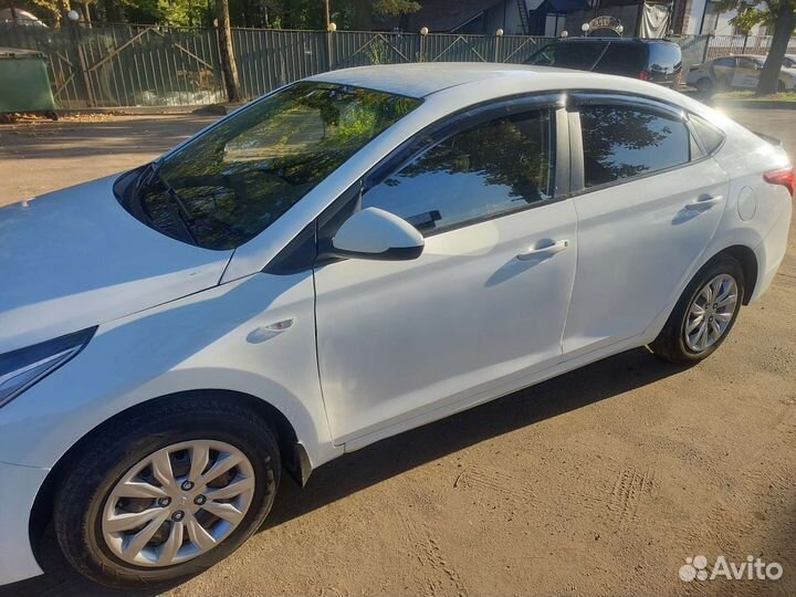Hyundai Solaris 1.4 AT, 2019, 233 000 км