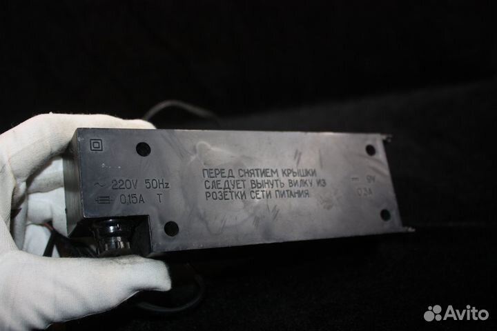 Адаптер преобразователь напряжения на 9 В