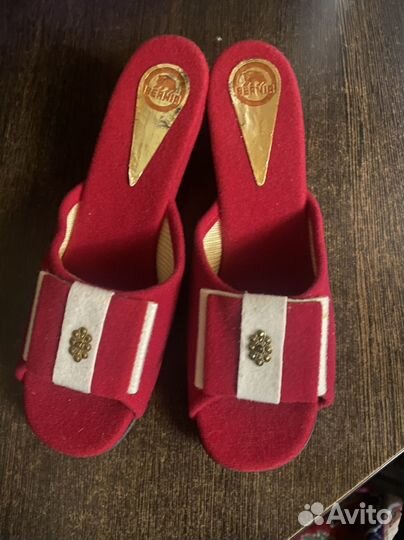 Шлепанцы стариные