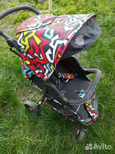 Прогулочная коляска