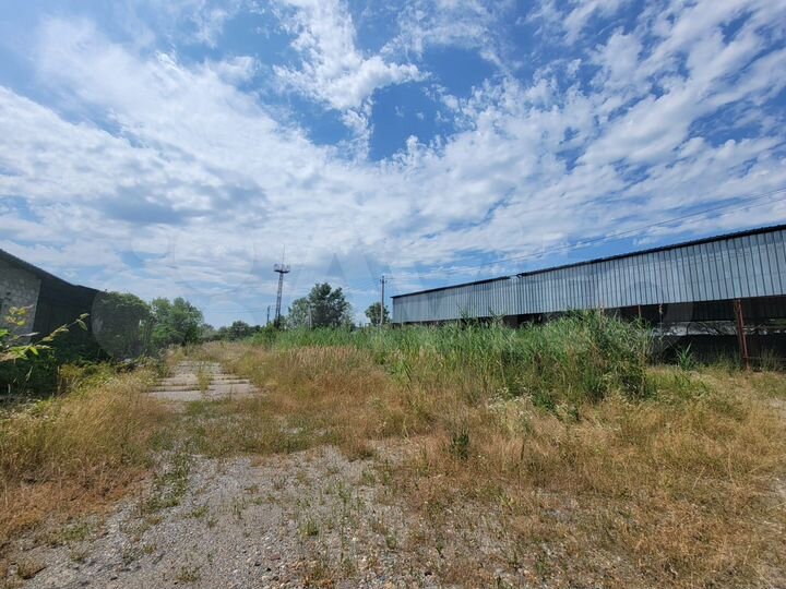 Земля 5,6 га со складами и офисом в Афипской