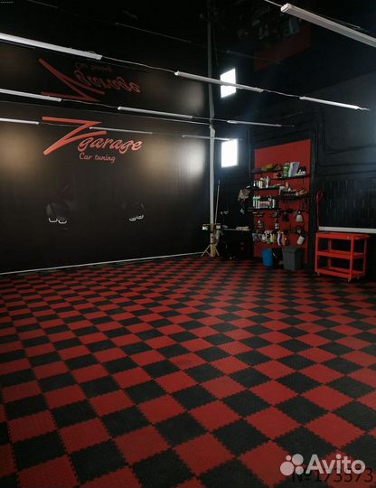 Пвх плитка для гаража
