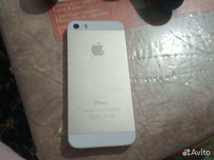 iPhone 5S, 64 ГБ