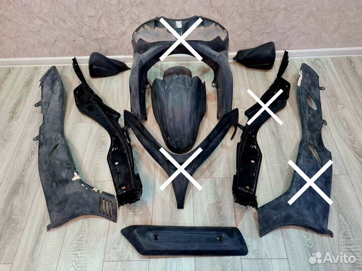 Пластик Suzuki SkyWave/Burgman CK44-45