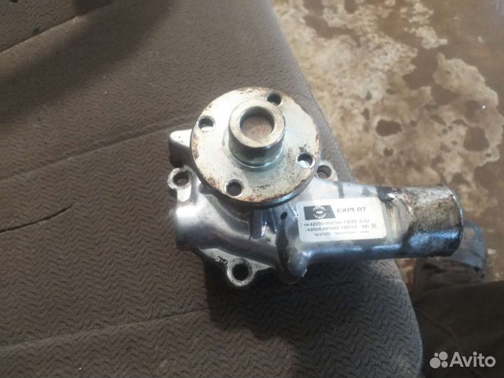 Помпа 417 двигатель