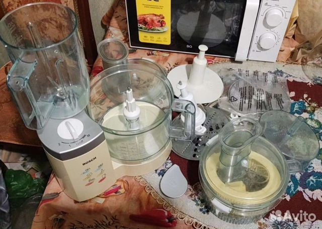 Кухонный комбайн Bosch MCM 2220