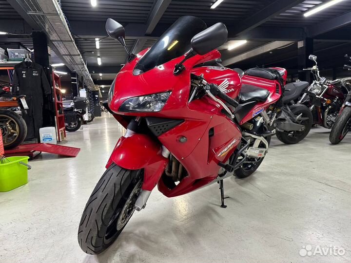 Мотоцикл Honda Cbr600rr