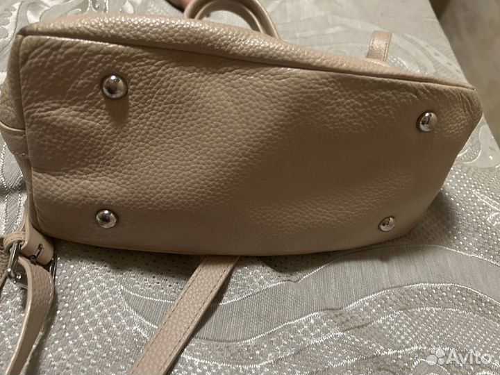 Сумки кожаные женские