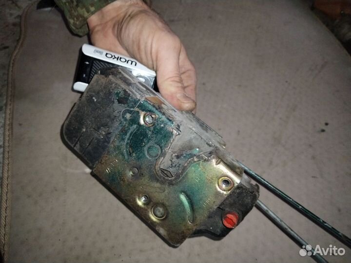 Замок задней левой двери пежо 206/Peugeot 206