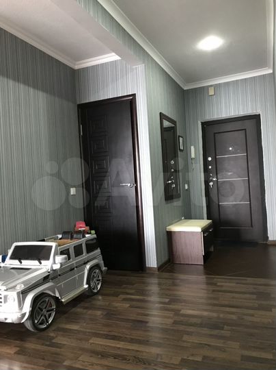 2-к. квартира, 70,4 м², 9/10 эт.