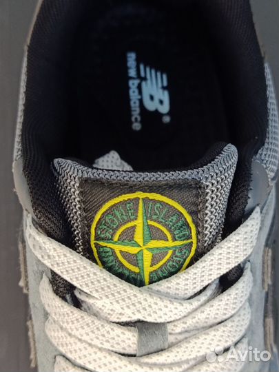 Кроссовки New Balance Stone Island