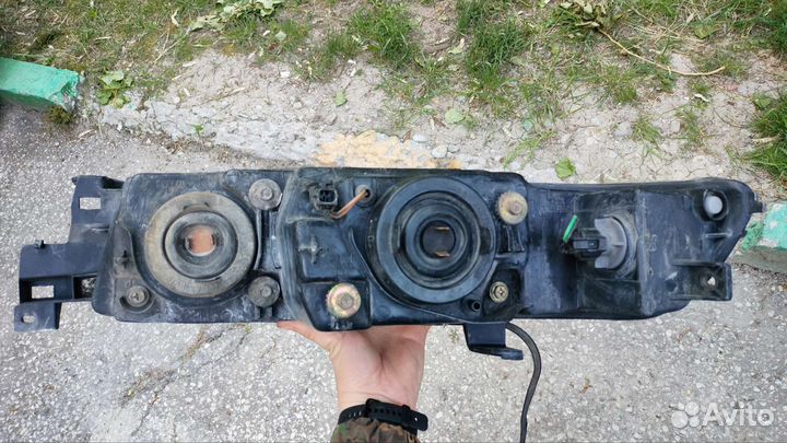 Фара mitsubishi galant 8