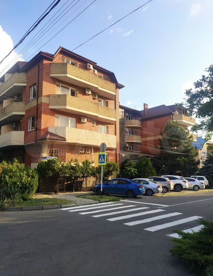 Гостиница, 744.3 м²
