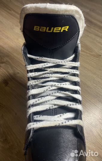 Хоккейные коньки bauer 38 размера
