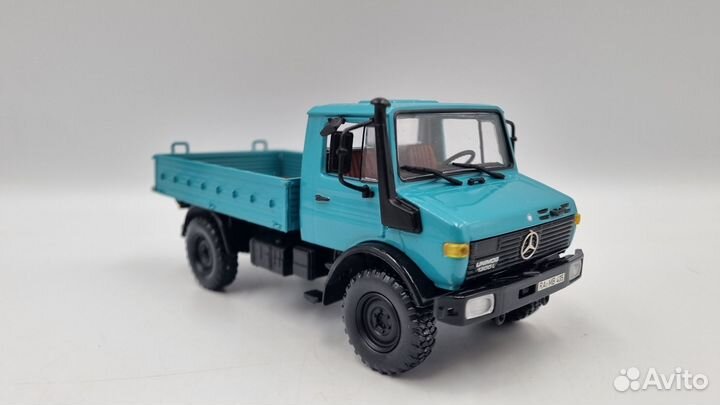 Модель Mercedes-Benz Unimog 1300 L