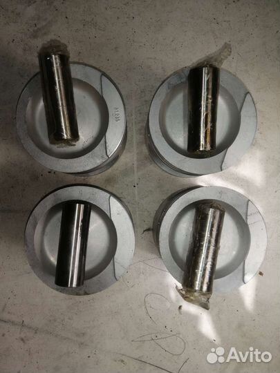 Комплект поршней rp фольксваген пассат б3 4 81,25