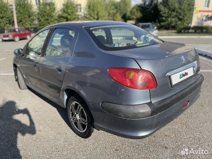Peugeot 206, 2008