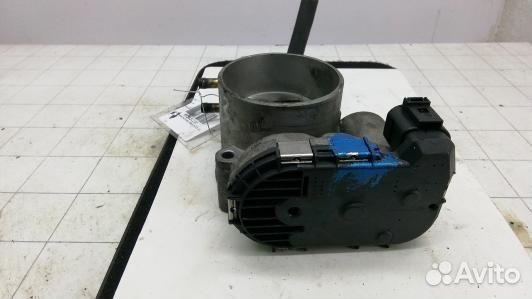 Дроссельная заслонка бензиновая audi A4 B6 (89T43C