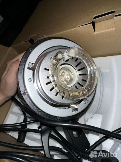 Студийная вспышка godox