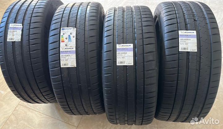 Michelin Pilot Sport 4 S 285/40 R23