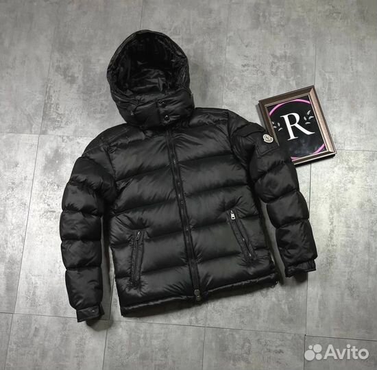 Куртки Moncler на зиму