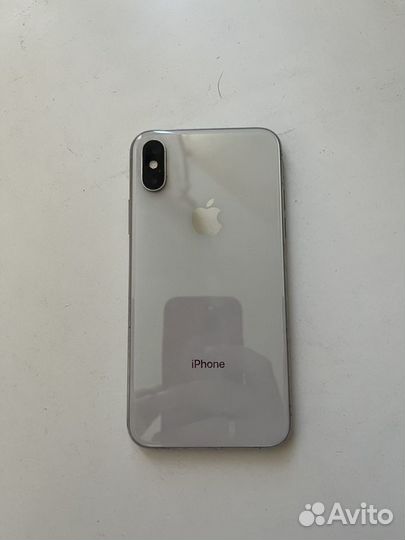 iPhone Xs, 64 ГБ