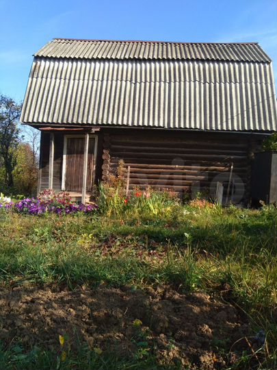 Дом 36 м² на участке 5,2 сот.