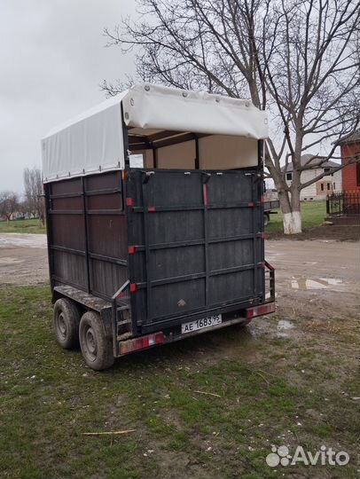 Прицеп коневозка