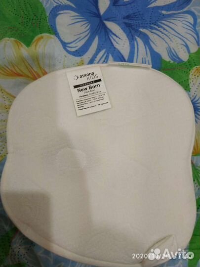 Подушка для новорожденных