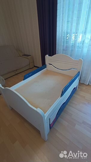 Детская кровать массив березы