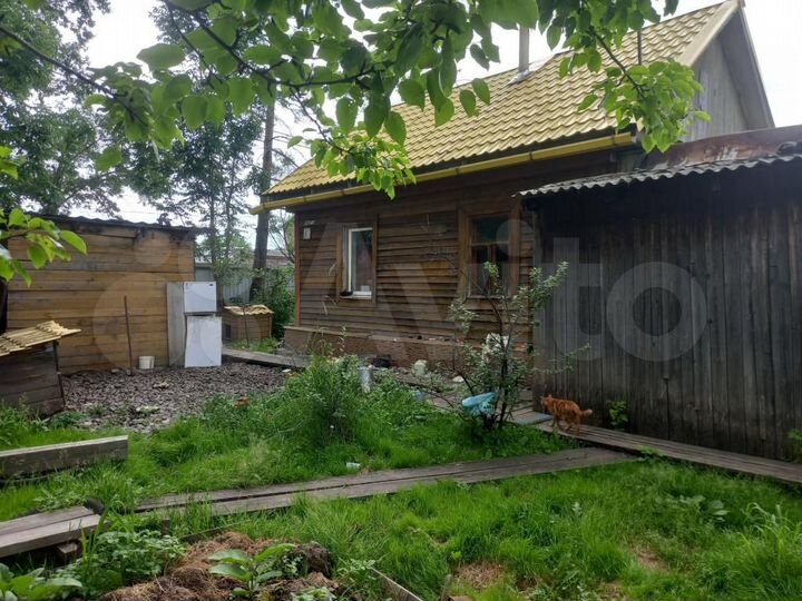 Дом 27,8 м² на участке 8,7 сот.